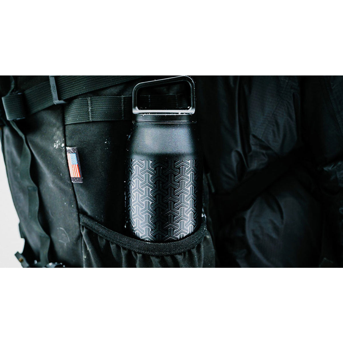 MiiR : MiiR x Carryology Wide Mouth Bottle 32oz : Black Auxikko