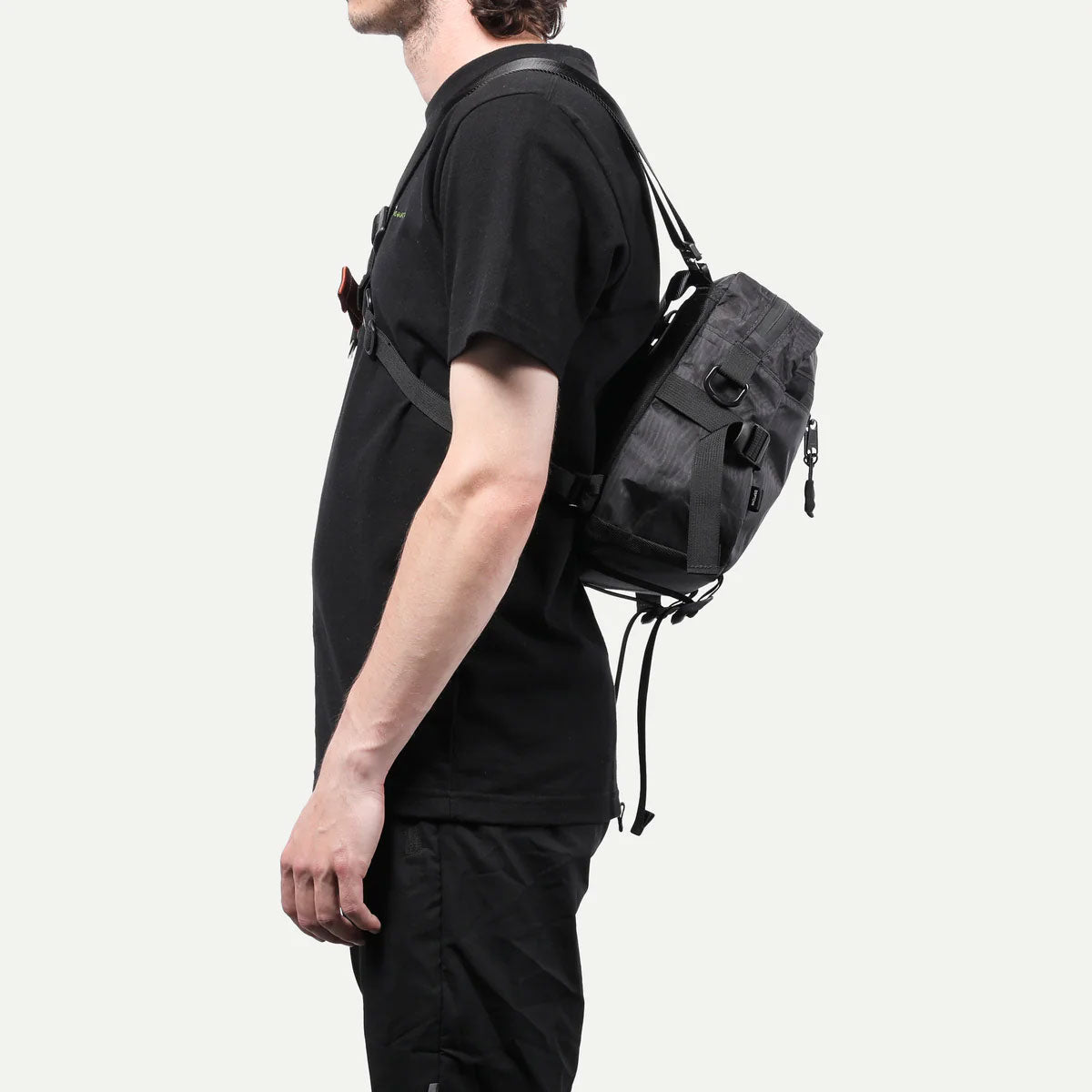 [PO] DSPTCH : Slingpack Small : Dyneema Black