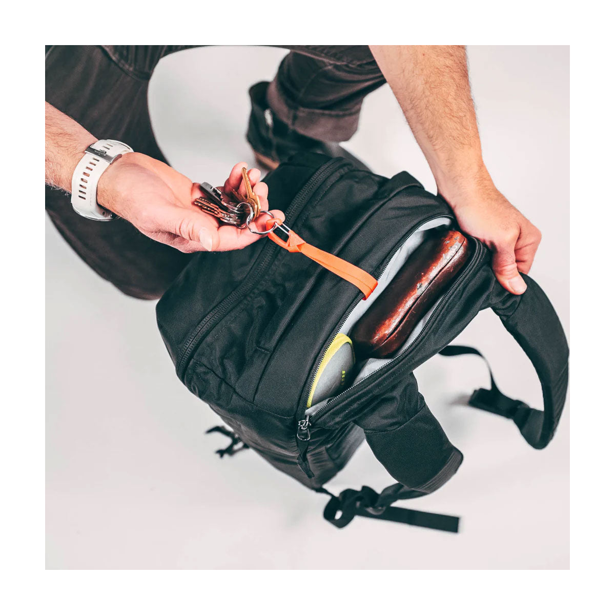 Civic Panel Loader 24L CPL24 by EVERGOODS | The Bag Creature