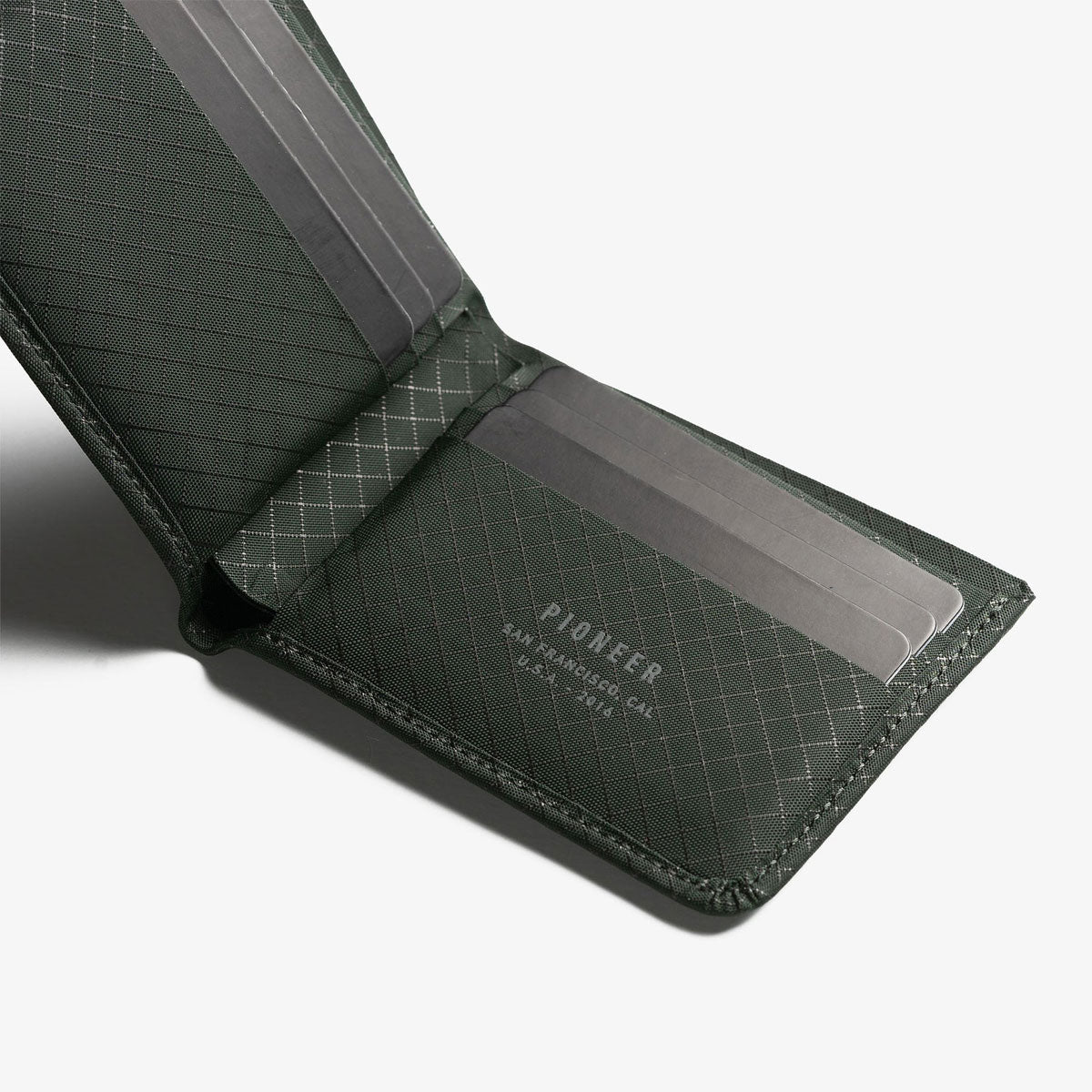 [PO] Pioneer Carry : Division Billfold : Forest 10XD™