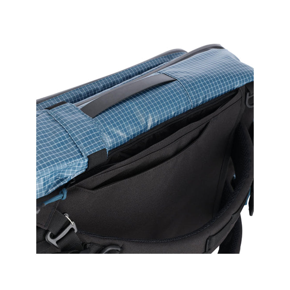 Topo Designs : Apex Travel Bag 30L : Black